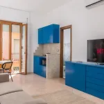 Apartment Splendido In Pieno Centro Dell'isola