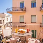 Splendido In Pieno Centro Dell'isola * La Maddalena (Sassari)