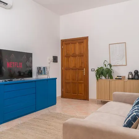 Apartment Splendido In Pieno Centro Dell'isola